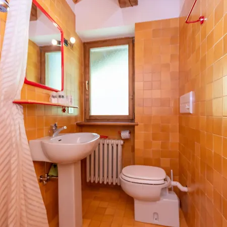 Daire Dolomite View Loft Colle Santa Lucia