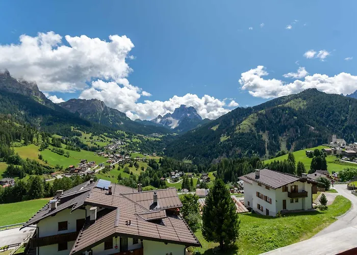 Dolomite View Loft شقة